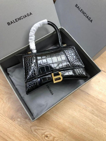 Saint Laurent Sac de Jour – Cuir verni noir et bordeaux 2 coloris